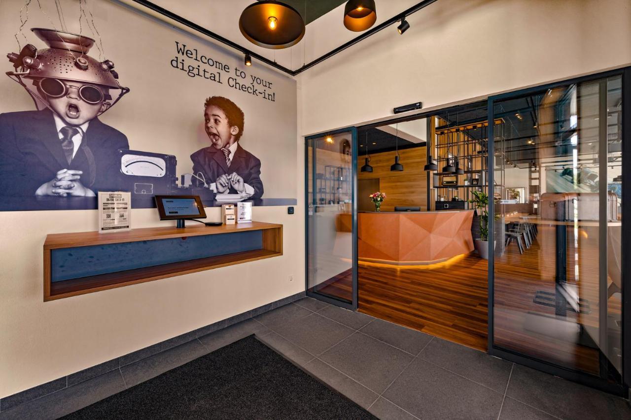 Zuendwerk - Motel Strasshof an der Nordbahn ภายนอก รูปภาพ